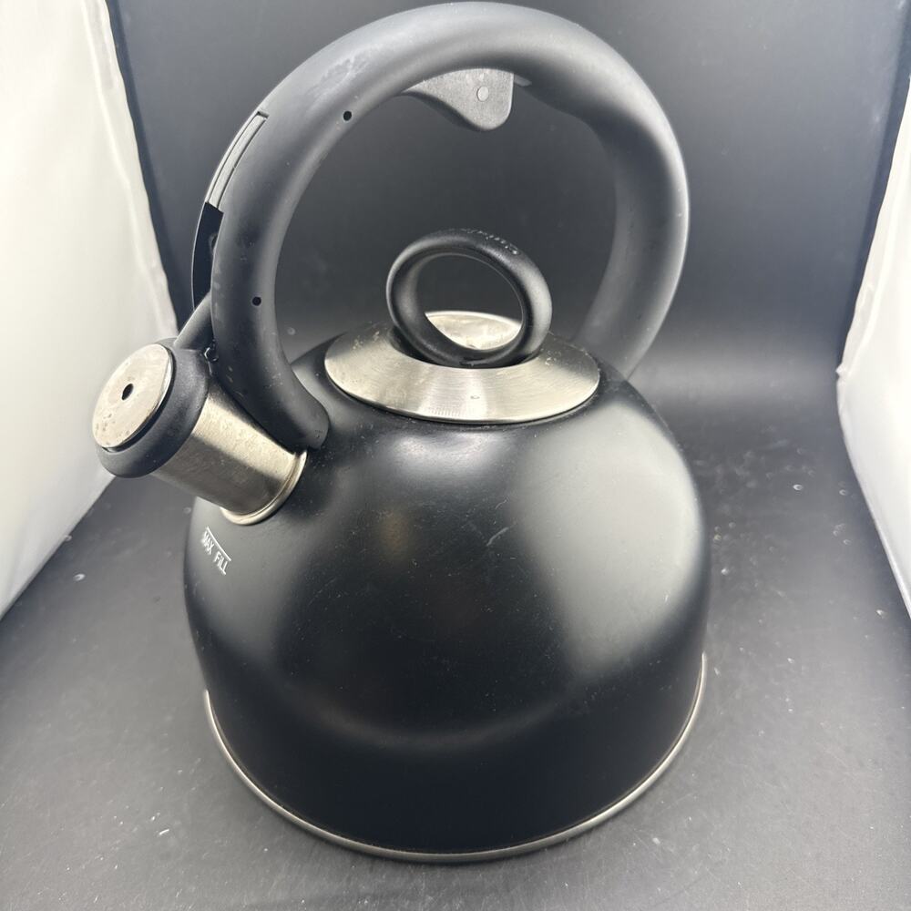 Cuisinart 2 Qt Stovetop Tea Kettle CKS-22MB Matte Black S/S Whistling
